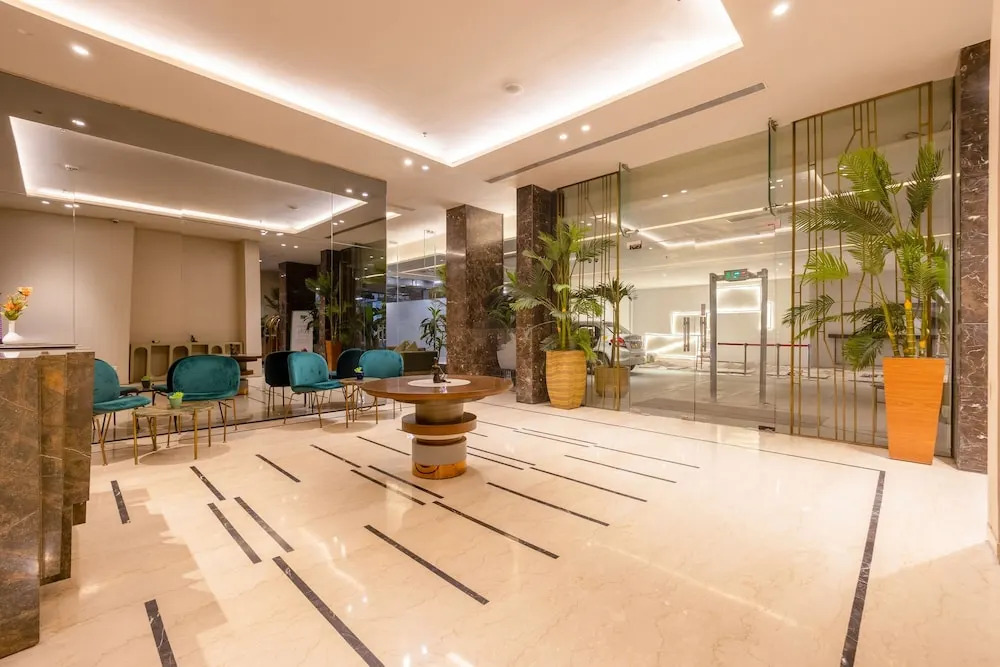 Golden Tulip Gurugram - Sector 80