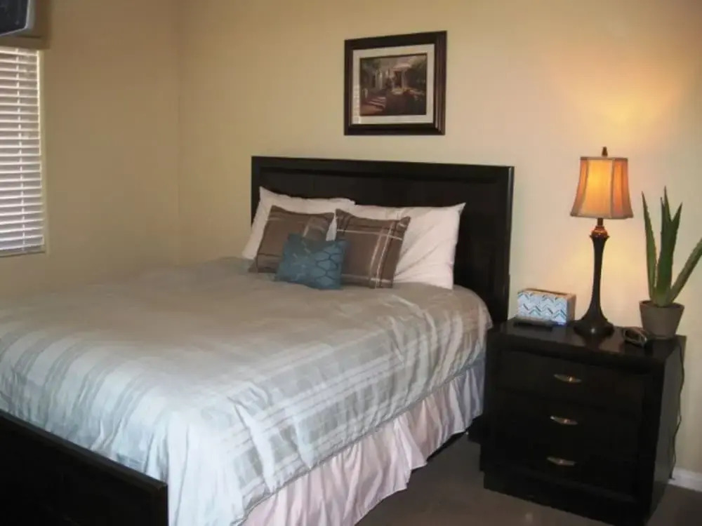 Storrier, Michael 2 Bedroom Condo