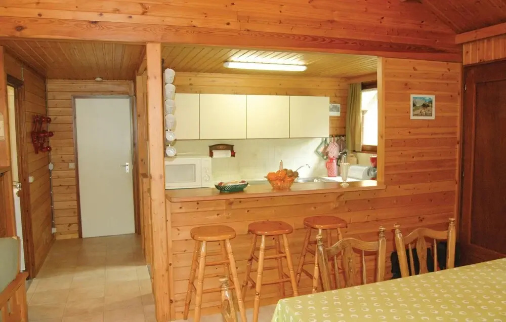 Stunning Home in Somme-leuze With 2 Bedrooms