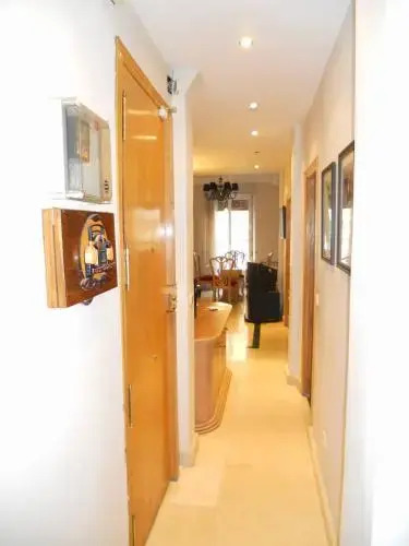 BOOKINGHAM ★Apartaments & Suites