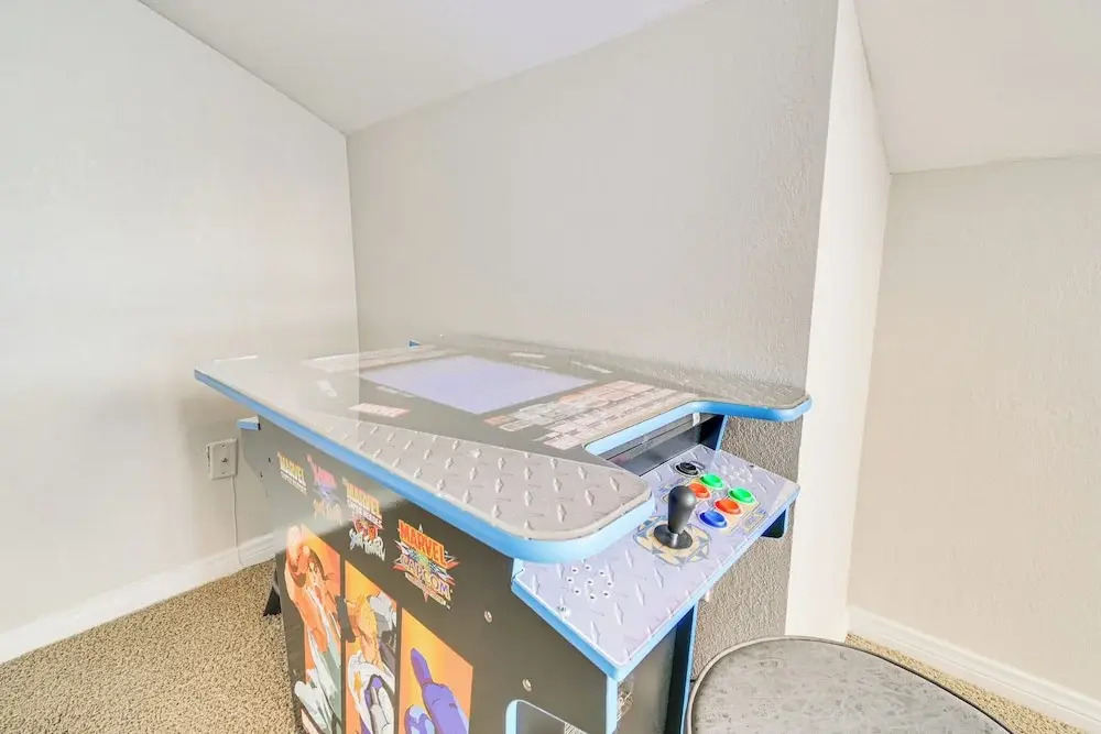 3 Mi to London Bridge: Lake Havasu City Home