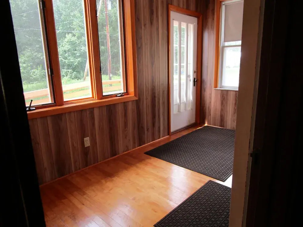 Active Lakeview Escape