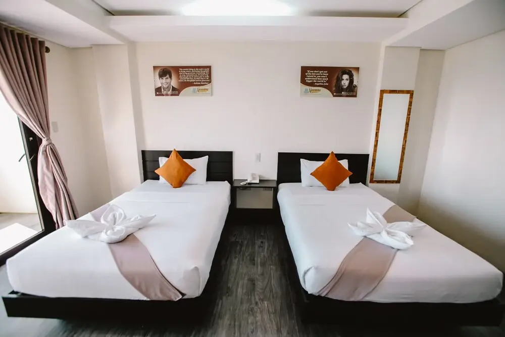 Navarro Hotel