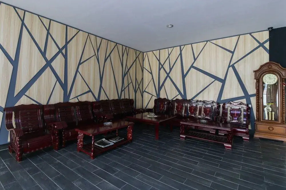 Airy Panam HR Soebrantas KM 8.5 Pekanbaru
