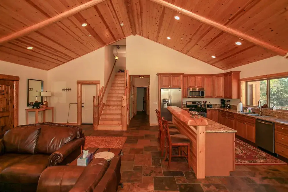 1648 - Luxury on Eagle Ridge by RedAwning
