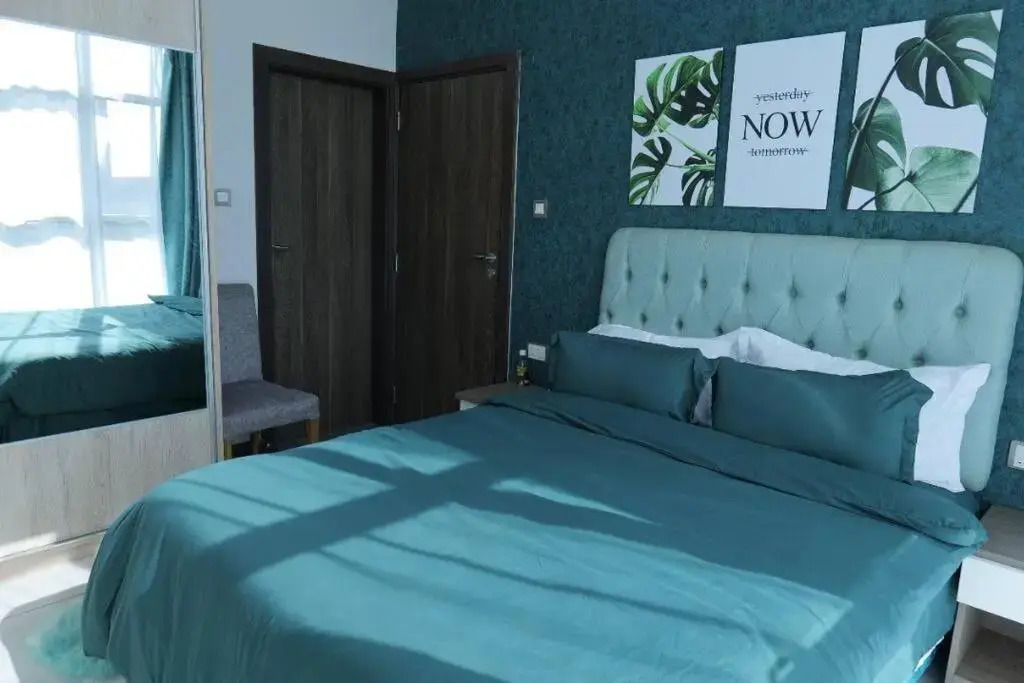 Lovely 2 Bdrm Serviced Apartment with pool & sauna