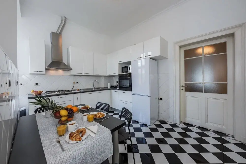 Best Luxury apt in Zagreb for 16 ppl
