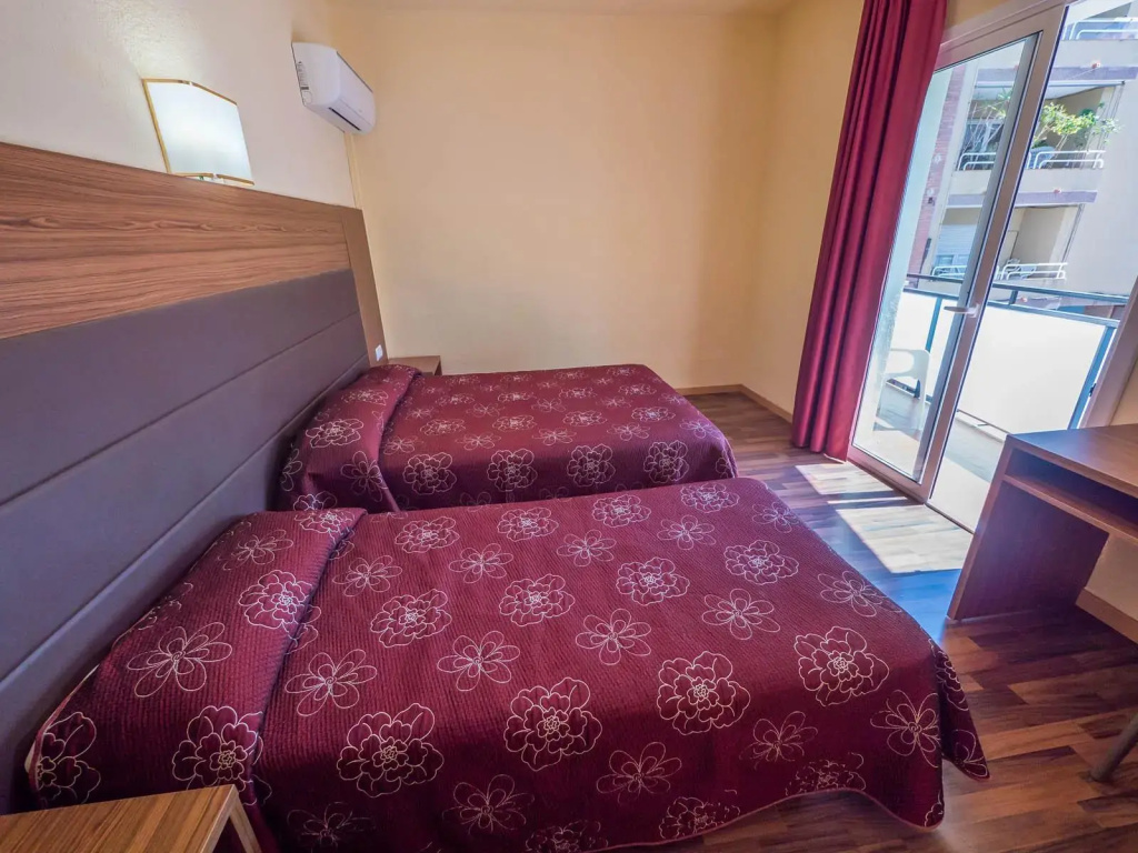 Hotel Golden Sand