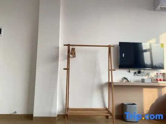 Langyuju Elevator Homestay