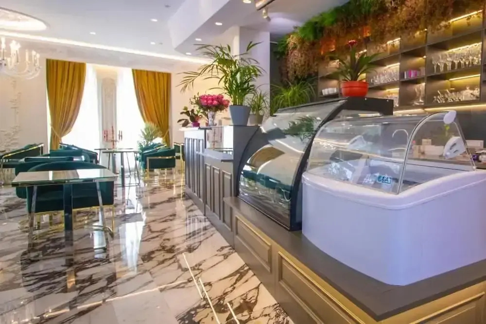 Hotel Ambasada QTA