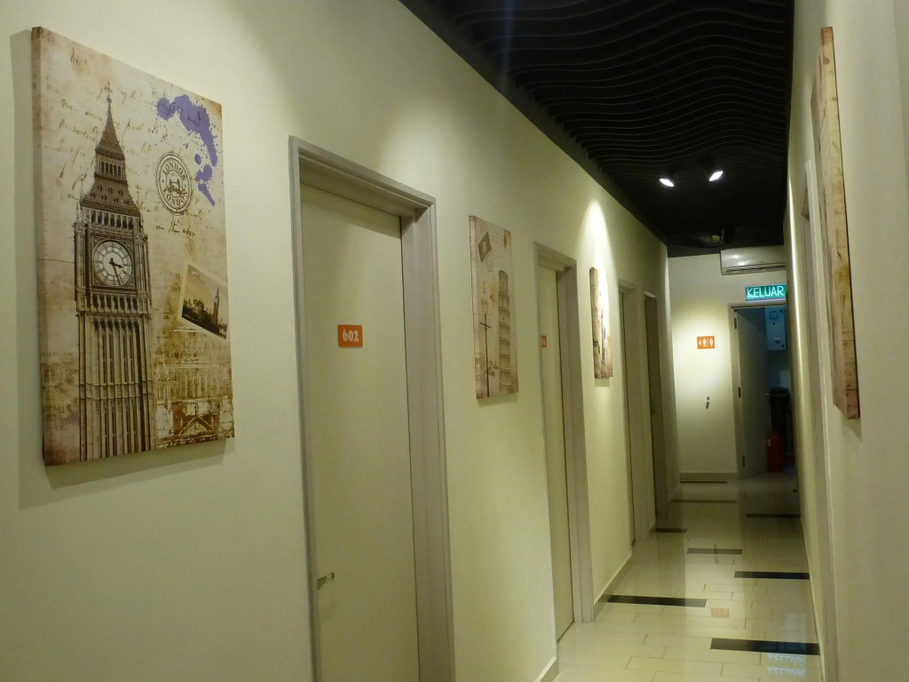 Uptown Subang Airport