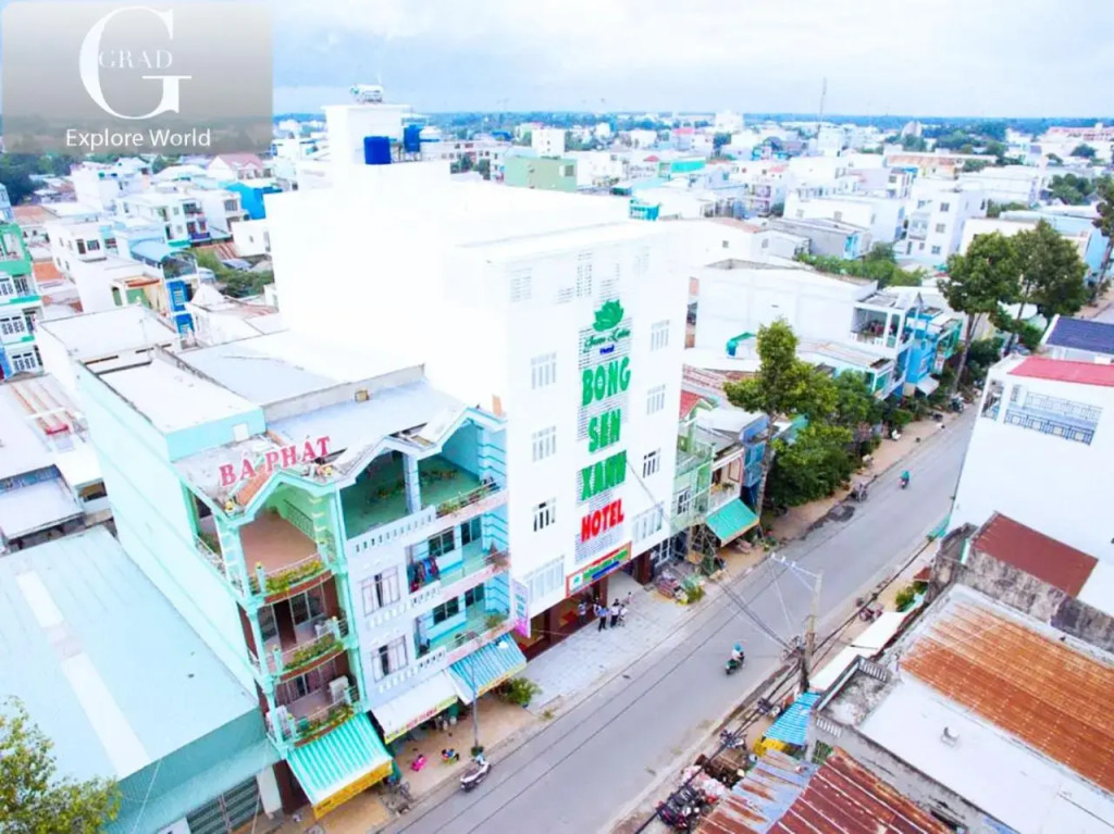 Bong Sen Xanh Hotel