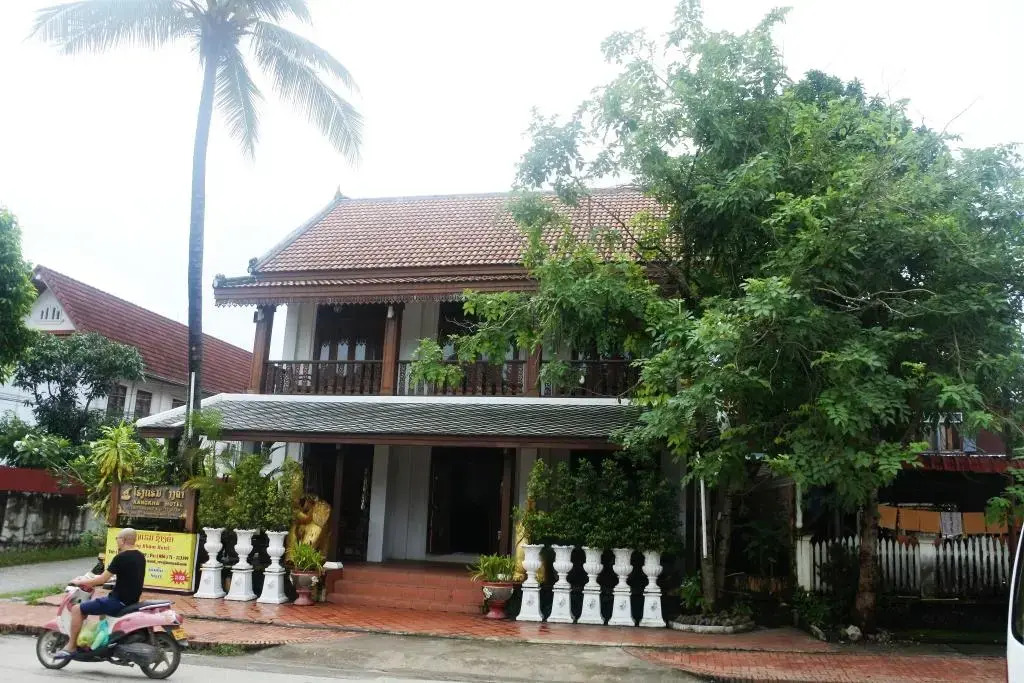 Sangkham Hotel