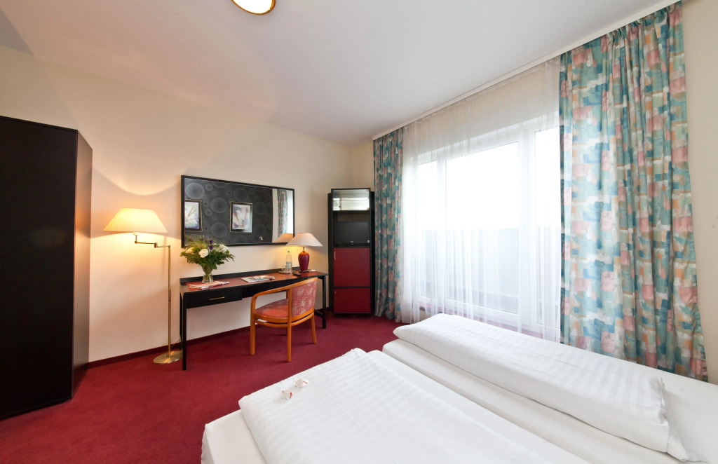 Hotel Aviva