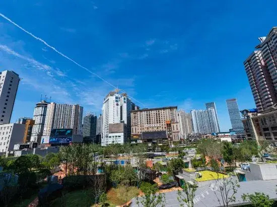 Liping Hotel