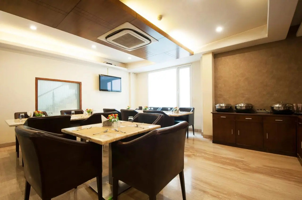 Alpina Hotels & Suites