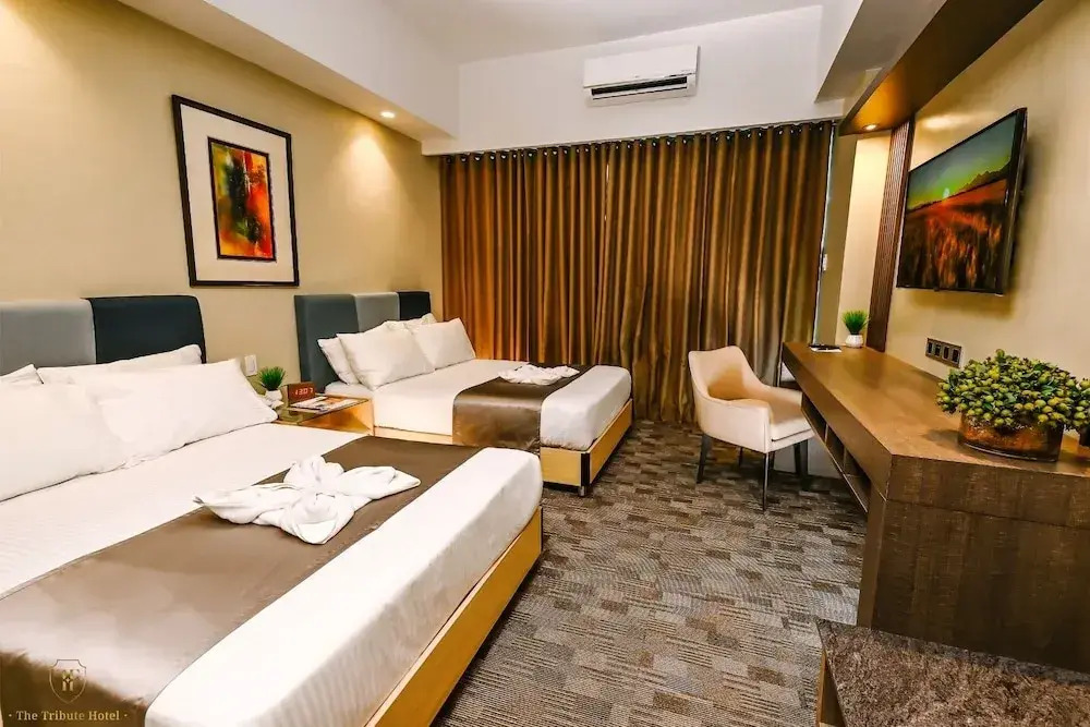 The Tribute Hotel