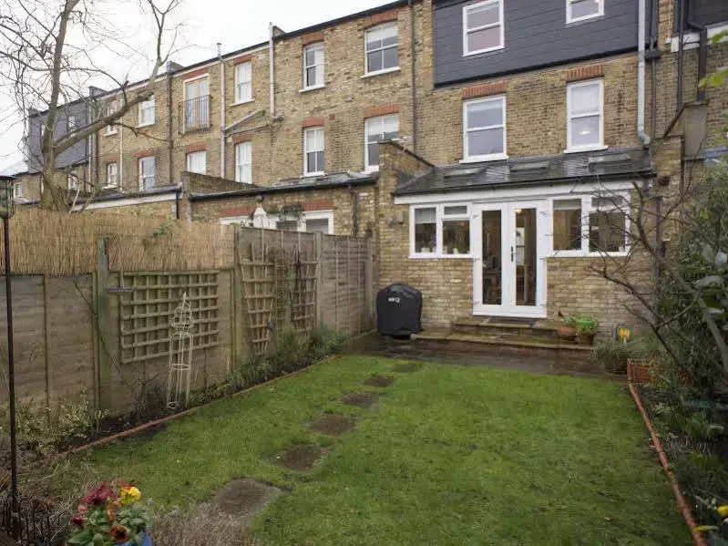 Veeve  House Ashlone Road Putney