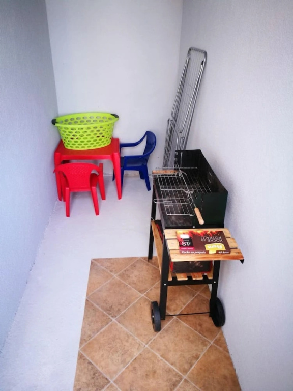 Apartments Tih