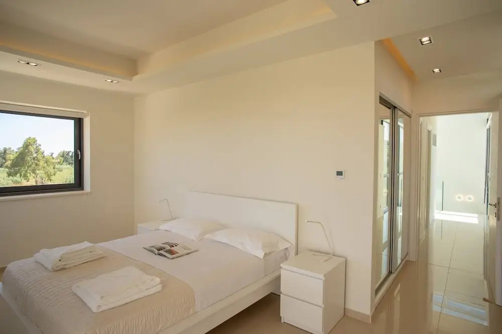 Luxury Villa Glass - 200 meters From The Beach no6