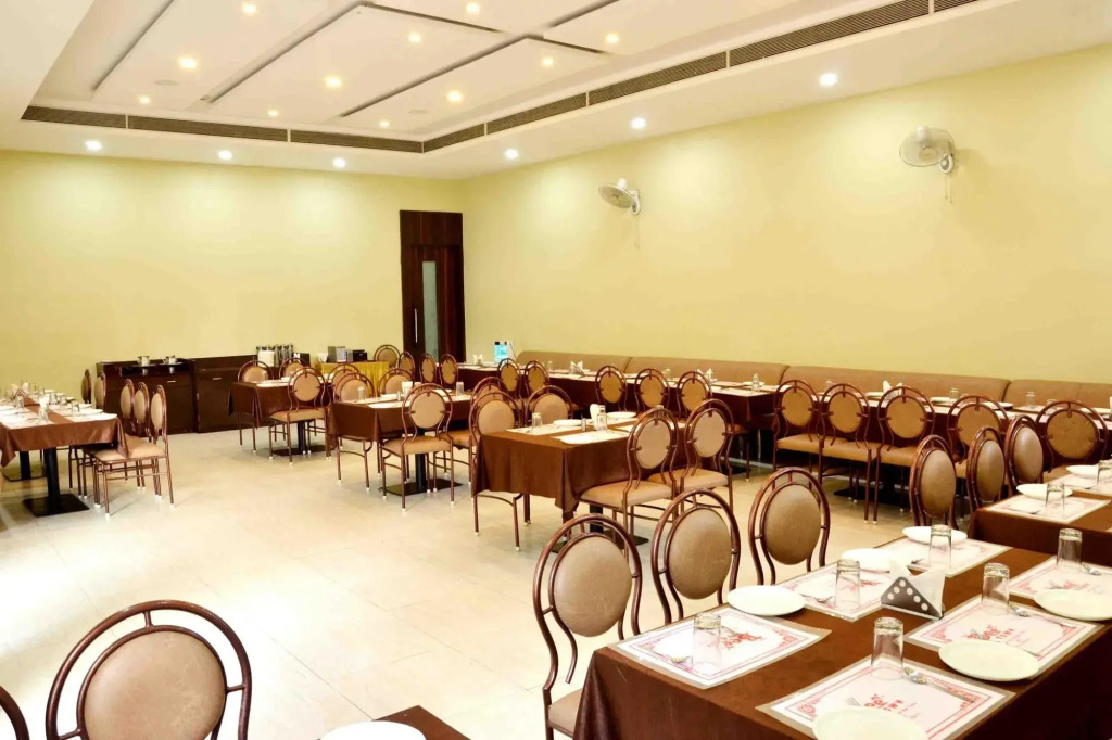 Vista Rooms at Mahalaxmi Nagar
