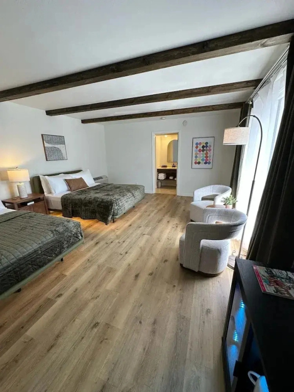 The Juniper Motel & Resort