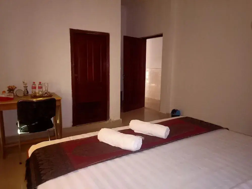 The Crocodile villa
