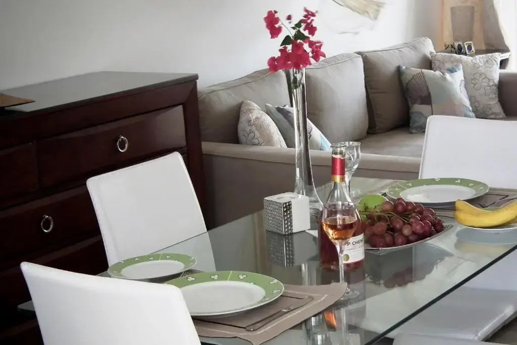 Sandy Beach Apartment 13