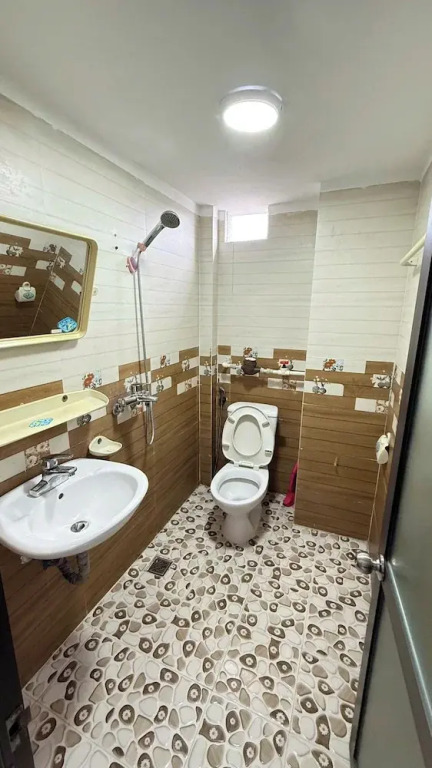 Era Apartment Royal City