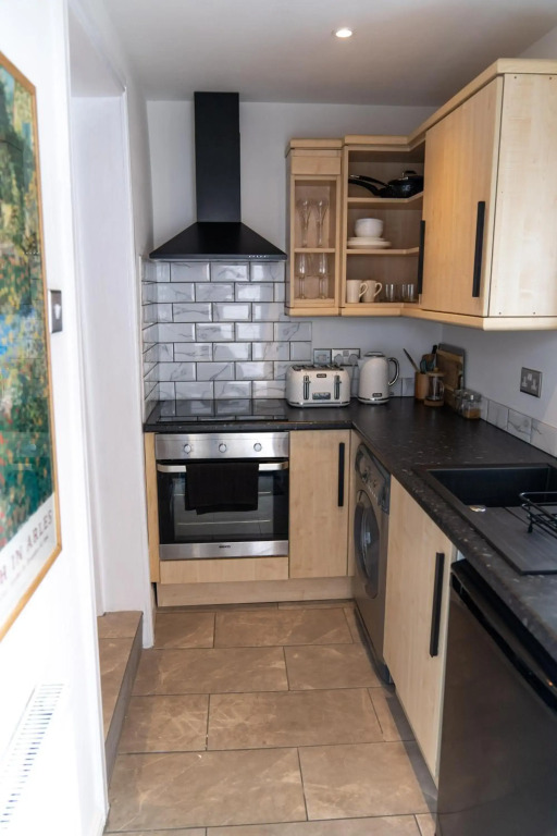 Bower Apartment