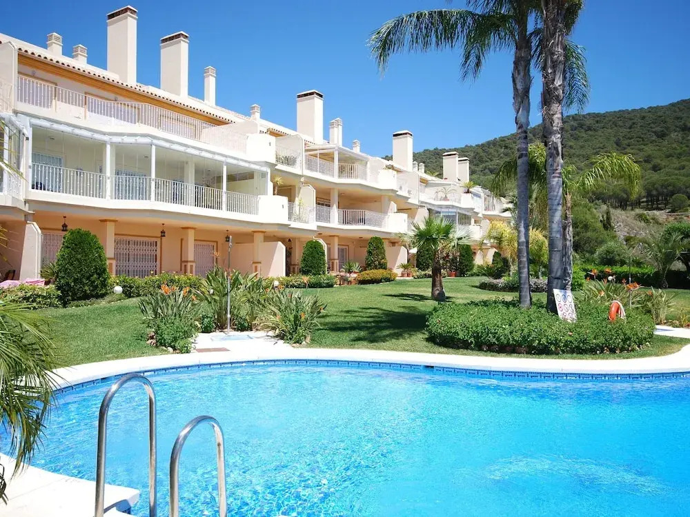 Apartment Near Beaches