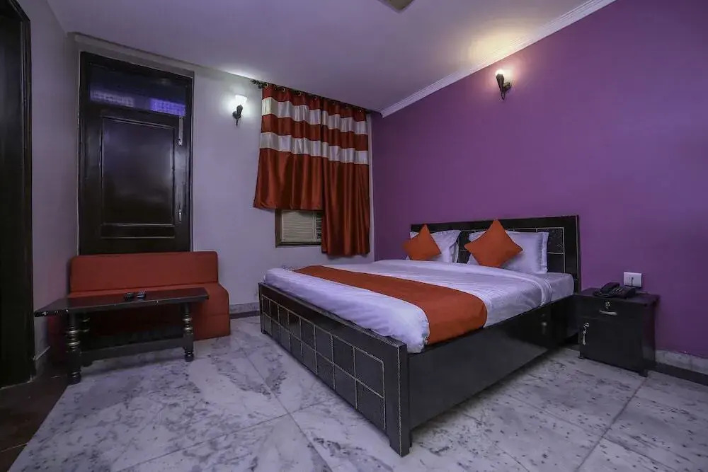Refuge Home Stays By OYO Rooms