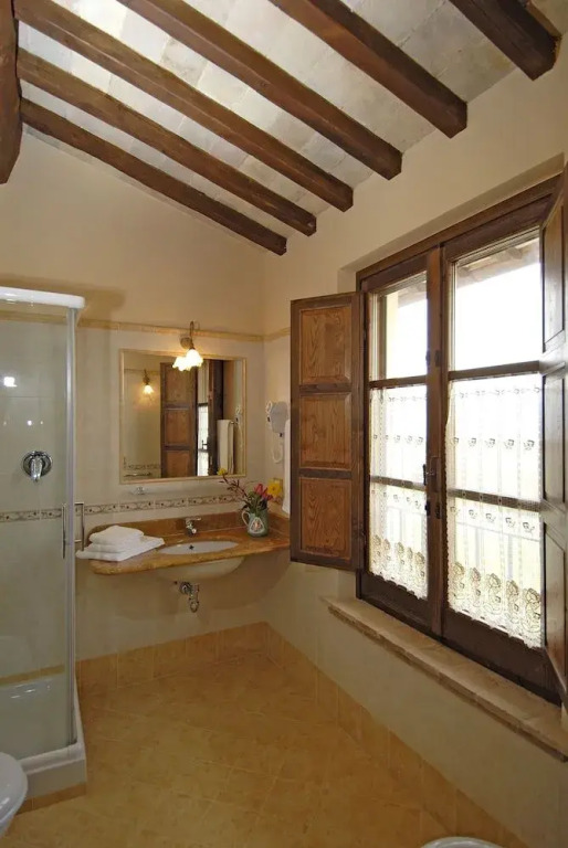 Genius Loci Country Inn