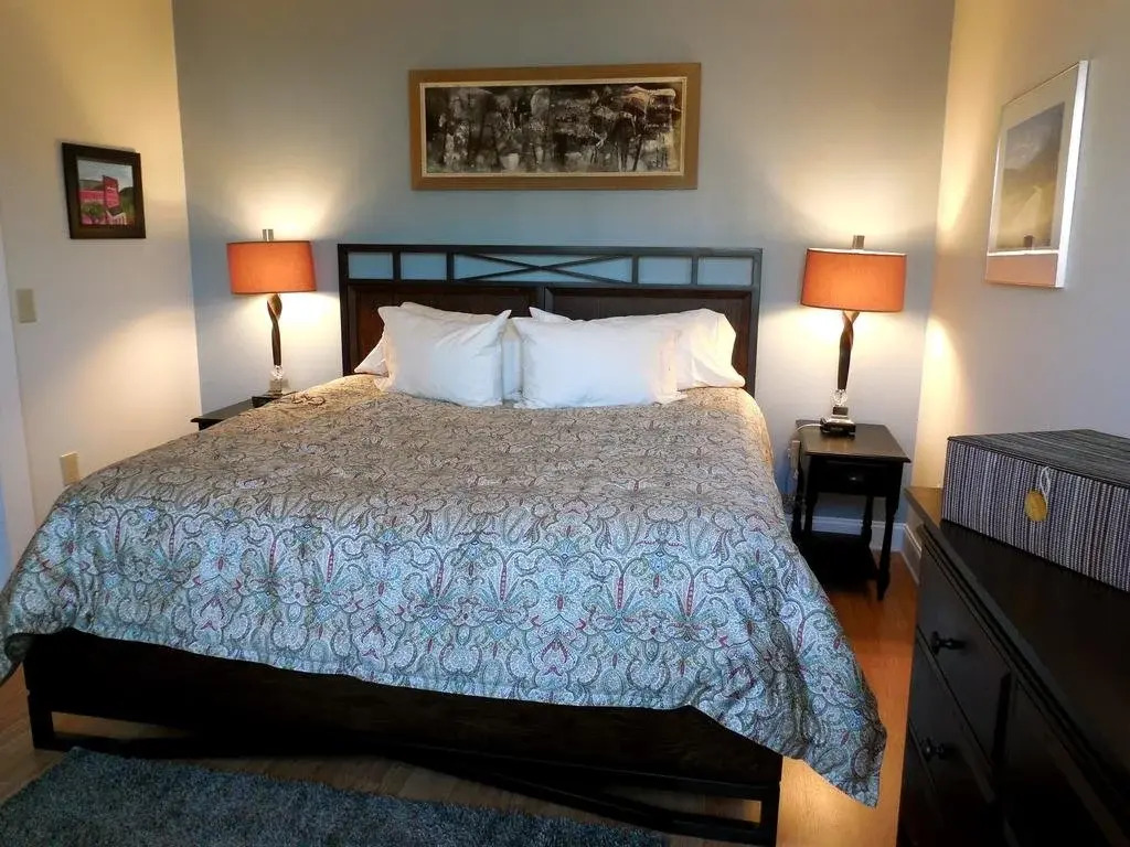 Uptown Suites of Stuart