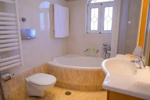 Flat 2 Bedrooms 2 Bathrooms - Palaia Fokaia