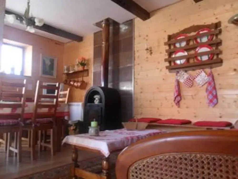 House With 2 Bedrooms in Haspelschiedt, With Enclosed Garden and Wifi