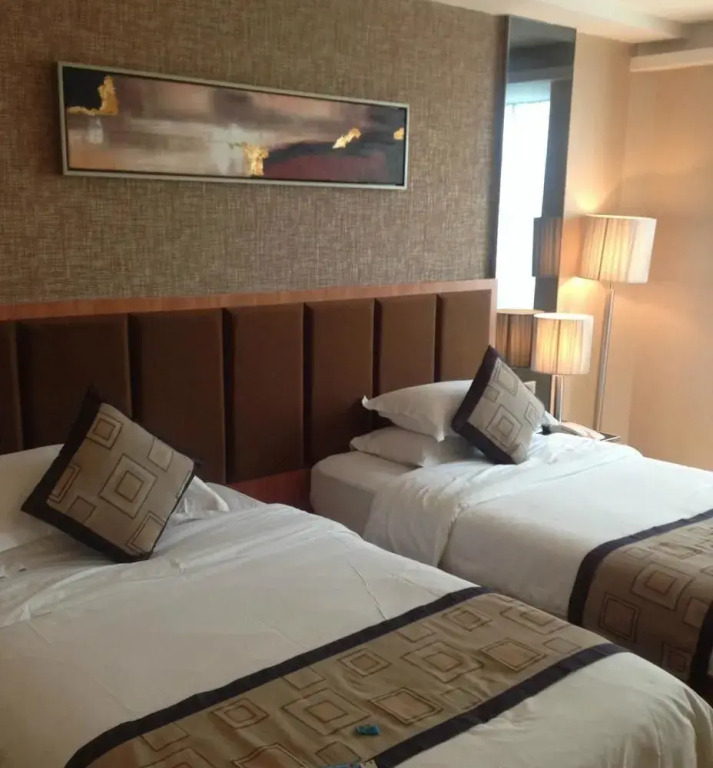 Starway Hotel Zhongshan Lihe Plaza