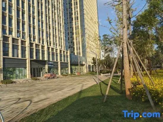 Huayu Yujian Homestay (Guangfu Road)