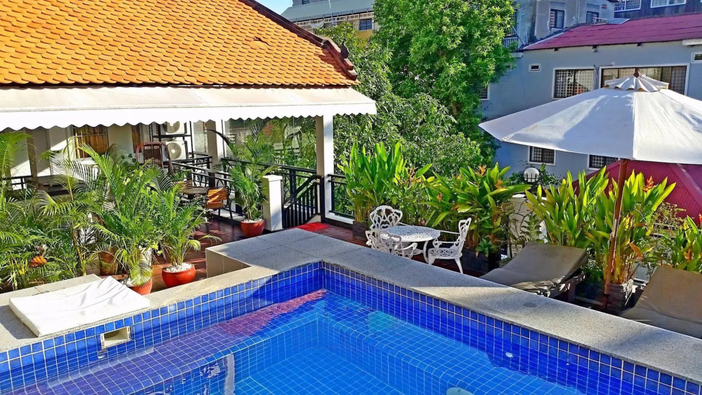 Number 9 Hotel