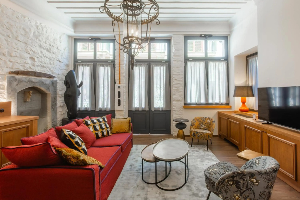 Archo Nafplio Suites & Rooms