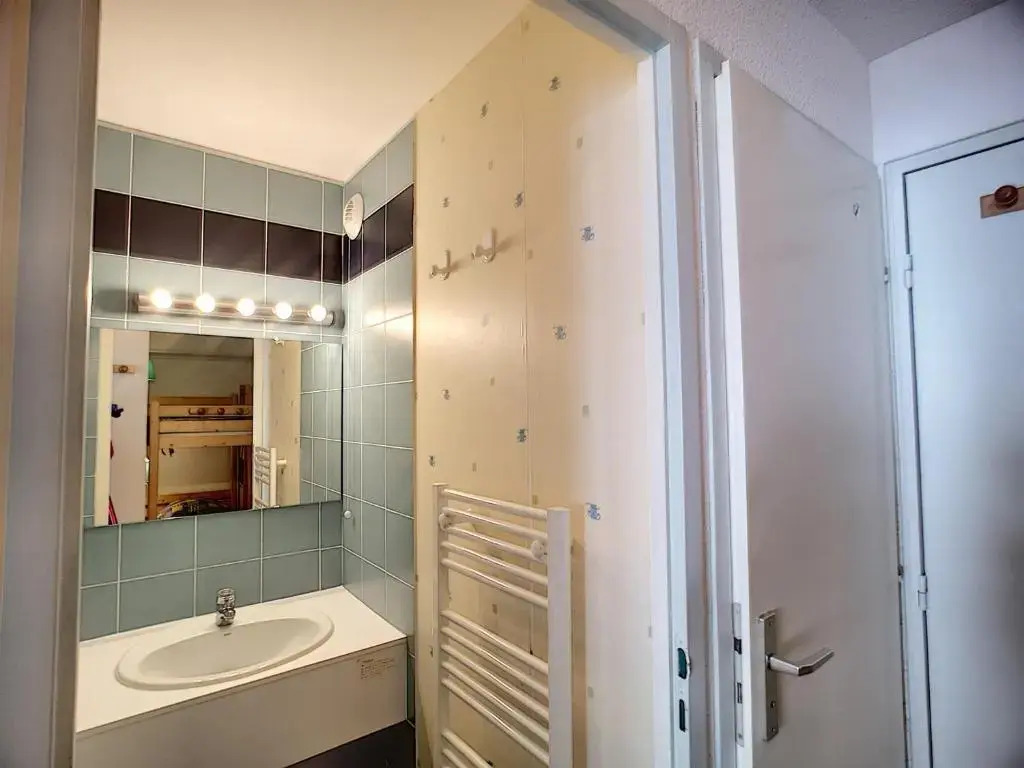 Appartement Les Menuires, 2 pièces, 4 personnes - FR-1-178-345