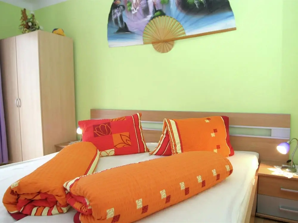 Newly Furnished Appartment at the Mouth of the Poller Valley National Park