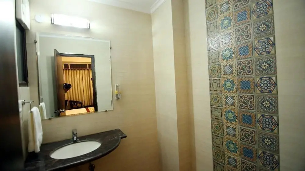 New Rousha Inn Ghaziabad