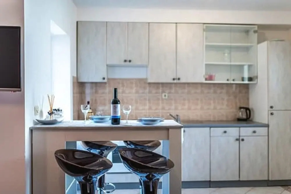 Sunshine Apartment