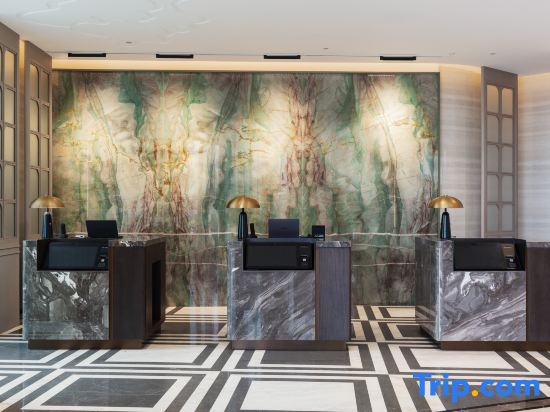 Xinzheng Meilun Hotel
