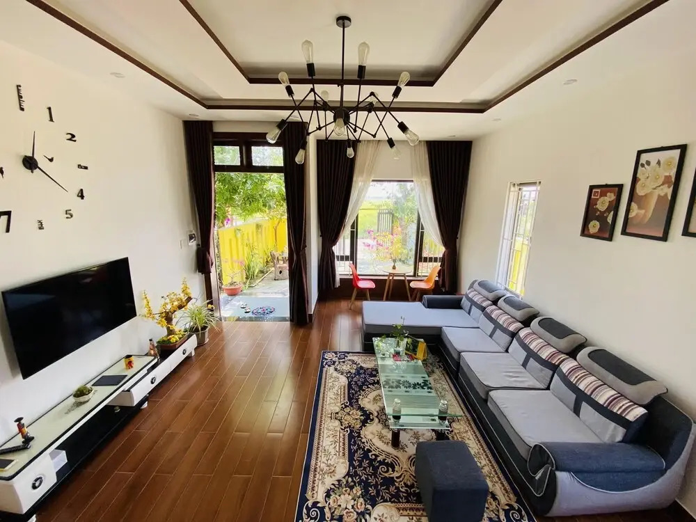 Field House Homestay