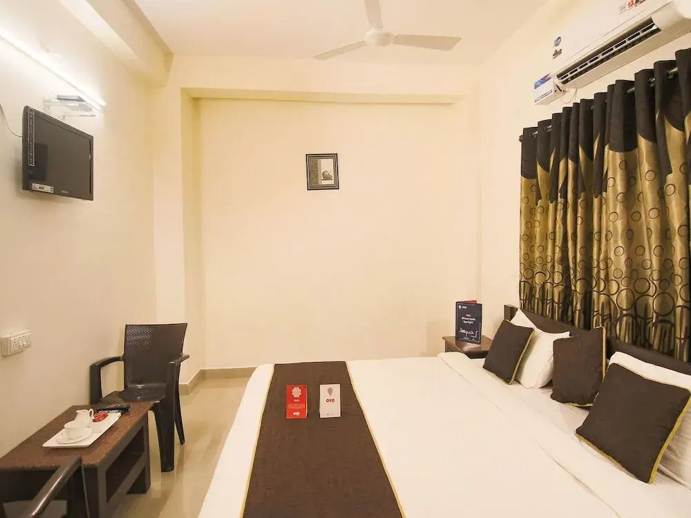 OYO 10043 SRK Guesthouse