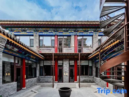 Zhaomu Qingcheng Hotel (Dazhao Temple Scenic Area Branch)
