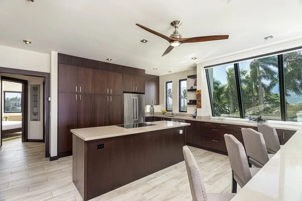 Puu Poa 407 2 Bedroom Condo by RedAwning