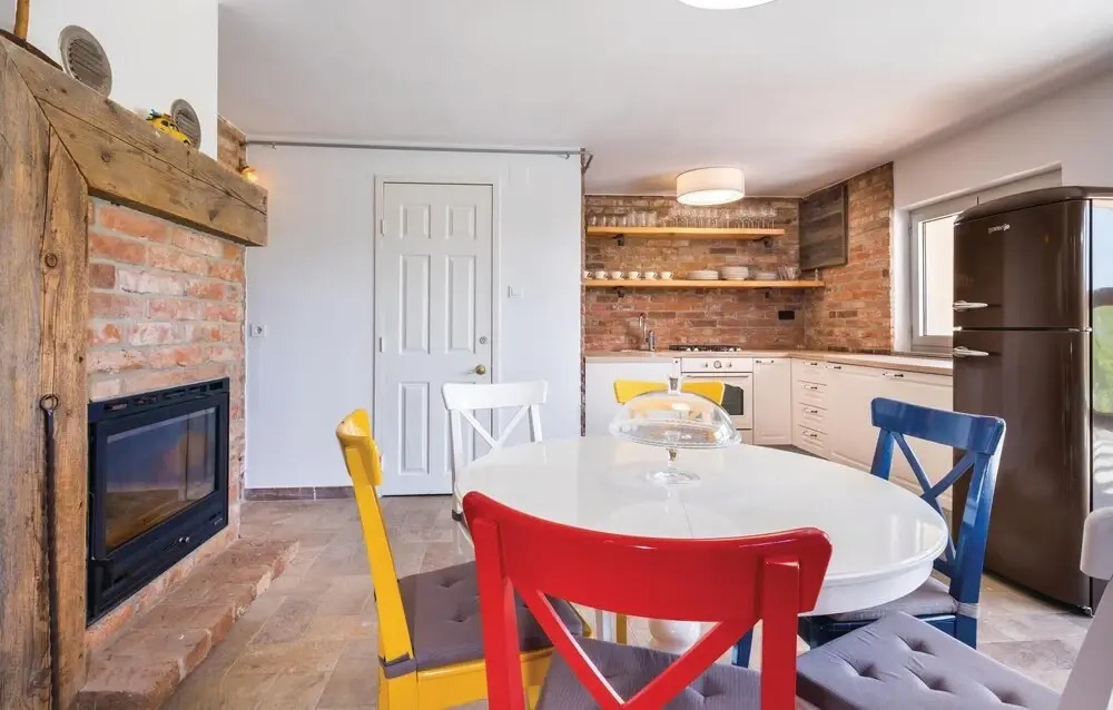 Amazing Home in Zagreb With Outdoor Swimming Pool, Wifi and Outdoor Swimming Pool